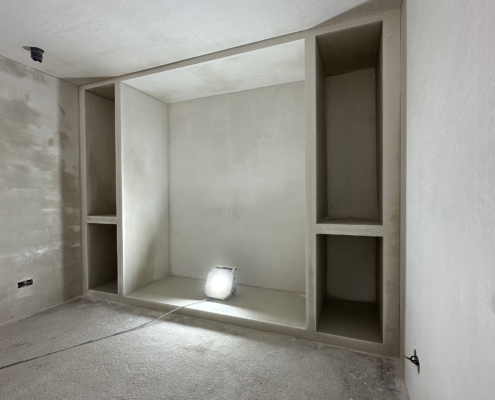 Benissa Souterrain binnen stuc- en schilderwerk